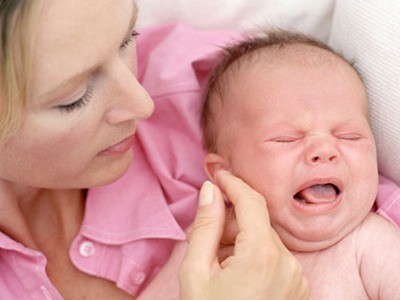Thay vì dỗ dành, nên để trẻ khóc đêm tự nín Thay vì dỗ dành, nên để trẻ khóc đêm tự nín
