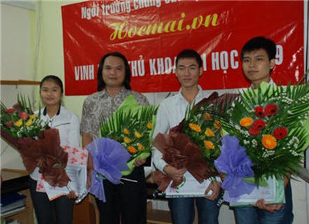 Vinh danh thủ khoa đại học 2010 Vinh danh thủ khoa đại học 2010