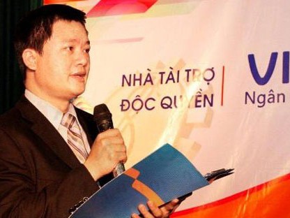 'Sóng ngầm' thay tướng ngân hàng 'Sóng ngầm' thay tướng ngân hàng