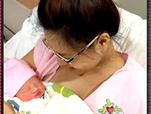 Con gái Vũ Thu Phương có nhiều nét giống bố Con gái Vũ Thu Phương có nhiều nét giống bố