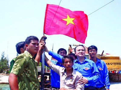 Lá cờ Hoàng Sa sẽ vào Bảo tàng Tuổi trẻ Việt Nam Lá cờ Hoàng Sa sẽ vào Bảo tàng Tuổi trẻ Việt Nam