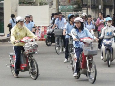 Rộ nạn cướp xe đạp điện của học sinh Học sinh đi xe đạp điện đang là tầm ngắm của các nhóm tội phạm