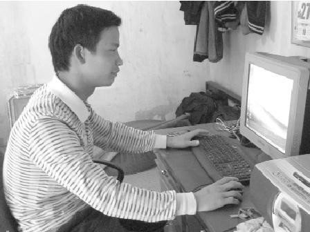 Luyện thi ở... đình làng Luyện thi ở... đình làng