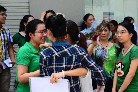 Điểm chuẩn dự kiến ĐH Khoa học Tự nhiên Thí sinh dự thi đại học, cao đẳng năm 2012