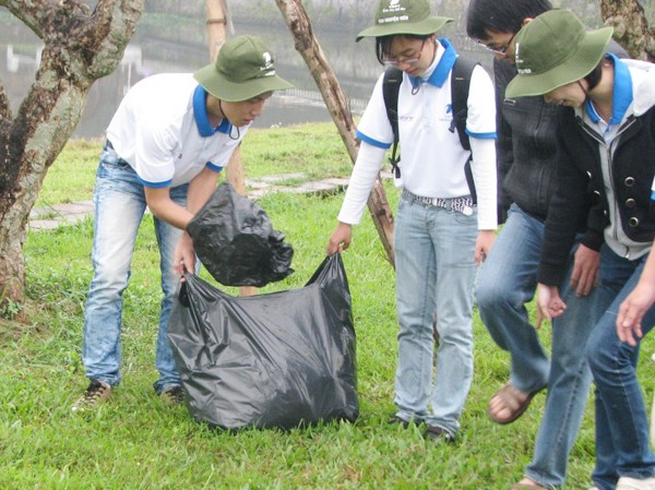 300 tình nguyện viên phục vụ Festival Huế 300 tình nguyện viên phục vụ Festival Huế
