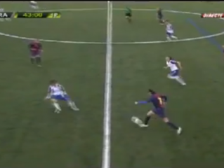 Đội nữ Barcelona cũng đá.... tiki taka Đội nữ Barcelona cũng đá.... tiki taka