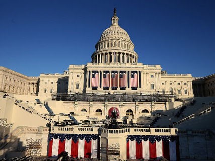 Tổng thống Obama lập kỷ lục 4 lần tuyên thệ Tổng thống Obama lập kỷ lục 4 lần tuyên thệ