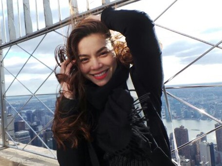 Ngắm Hồ Ngọc Hà giản dị ở New York Ngắm Hồ Ngọc Hà giản dị ở New York