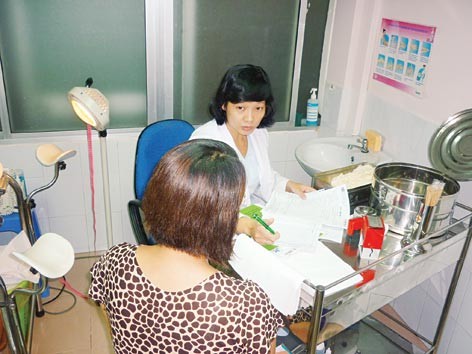 Người Việt không mặn mà khám sức khỏe tiền hôn nhân Người Việt không mặn mà khám sức khỏe tiền hôn nhân