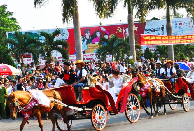 Buôn Ma Thuột tưng bừng lễ hội Cà phê lần thứ tư Buôn Ma Thuột tưng bừng lễ hội Cà phê lần thứ tư