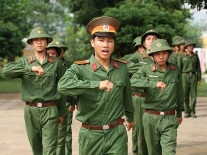'Thiếu gia' tìm đường du học trốn nhập ngũ 'Thiếu gia' tìm đường du học trốn nhập ngũ