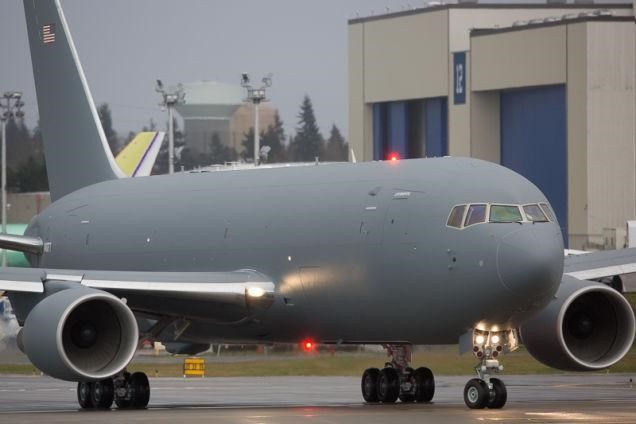 Boeing thử nghiệm máy bay tiếp nhiên liệu thế hệ mới Máy bay tiếp nhiên liệu KC-46 Pegasus. (Nguồn: defence-blog.com)