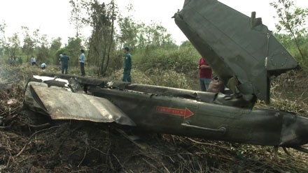 Tiết lộ nguyên nhân rơi trực thăng UH-1 ở TP HCM Hệ thống điều khiển hỏng hóc nghiêm trọng phát sinh trong quá trình bay đã khiến trực thăng UH-1, số hiệu 7912 gặp nạn