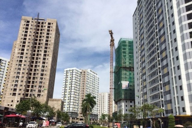 Căn hộ 'giá mềm' ở Hà Nội và TPHCM bán chạy Theo Savills Việt Nam, trong nửa cuối năm 2017, khoảng 23.500 căn hộ từ 45 dự án sẽ được tung ra thị trường Hà Nội. Ảnh minh họa