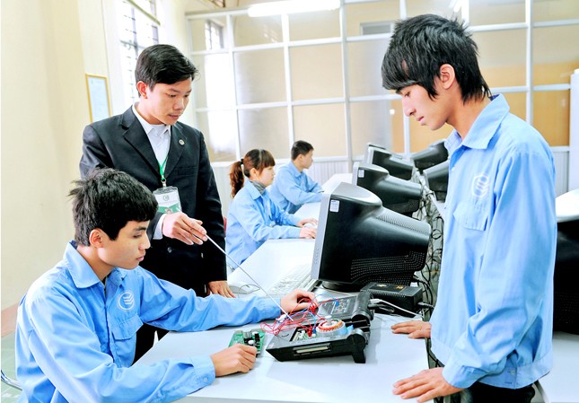 Được hỗ trợ 1 triệu đồng để học nghề Được hỗ trợ 1 triệu đồng để học nghề