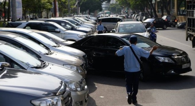 Liệu có duy ý chí? Muốn mua ô tô phải chứng minh có chỗ đỗ xe