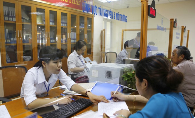 Báo động ứng xử nơi công sở Ông Tô Văn Động, Giám đốc Sở VH-TT Hà Nội cho rằng, mỗi người cùng chung tay góp sức, sẽ tạo nếp sống văn hóa. Ảnh: Như Ý.