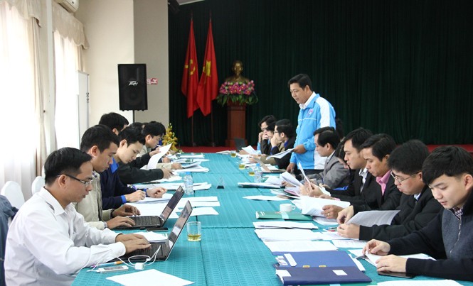 Hướng nghiệp cho 1,6 triệu đoàn viên thanh niên Đại biểu thảo luận tại tổ nhiều nội dung quan trọng trong năm 2017. Ảnh: Hải Đăng.