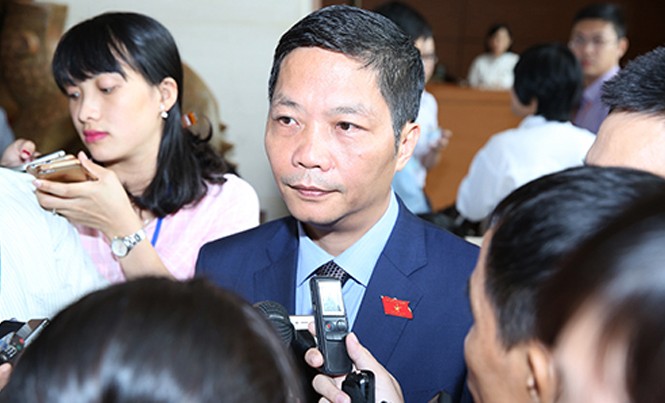 Về 12 dự án thua lỗ: Bộ trưởng Công Thương nói gì? Bộ trưởng Trần Tuấn Anh trao đổi với báo chí ngày 6/1.