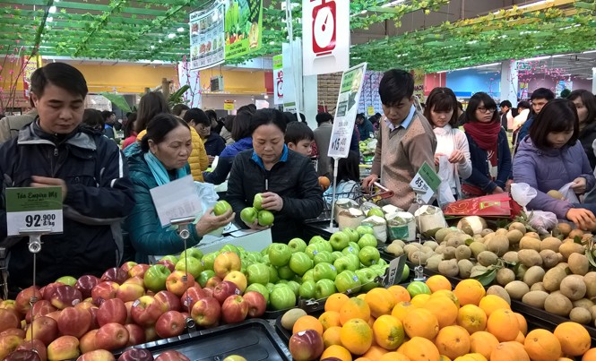 TPHCM đảm bảo không 'sốt' giá dịp Tết TPHCM chuẩn bị đủ nguồn hàng an toàn, đảm bảo phục vụ người dân trong dịp Tết Đinh Dậu.