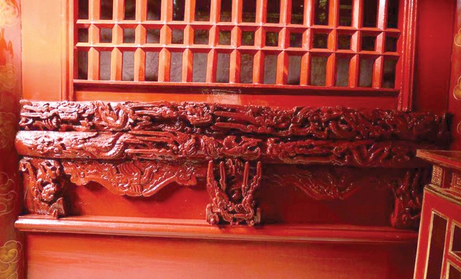 “Dịch” sơn thếp trong trùng tu di tích: Đền Phù Đổng kêu cứu “Dịch” sơn thếp trong trùng tu di tích: Đền Phù Đổng kêu cứu