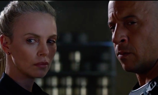 “Nhanh và Nguy hiểm 8”: Hoành tráng hơn nhưng nhạt nhẽo “Fate of furious” không mấy được lòng giới phê bình nhưng vẫn được dự đoán gây sốt trong tuần đầu ra mắt.