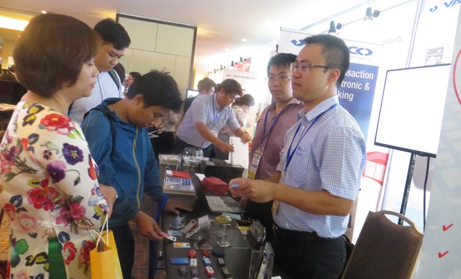 Tội phạm công nghệ cao: Thách thức của ngân hàng Công cụ bảo mật thông tin ngân hàng được nhiều người quan tâm.