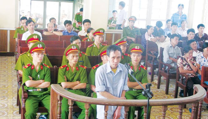 Kỳ án tử tù Hàn Đức Long- Bài 2: Một mực kêu oan, không thoát án tử Tất cả các lần đứng trước Tòa, Hàn Đức Long đều một mực kêu oan