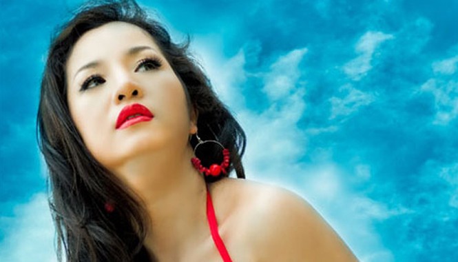 Thúy Nga: Bà già bán chuyện đời tư? Thúy Nga: Bà già bán chuyện đời tư?