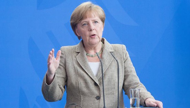Hàng ngàn điệp viên Đức nguy cơ bị lộ Thủ tướng Đức Angela Merkel đang thảo luận việc điều tra gián điệp Mỹ tại Đức hôm 10/7/2014. Ảnh: EPA