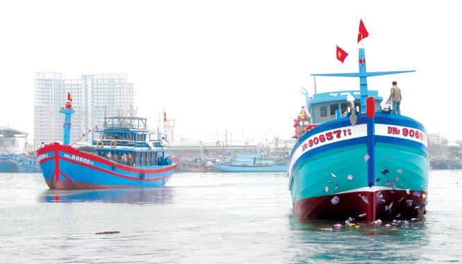 Hoàng Sa vẫy gọi Hai con tàu ĐNa 90657 và ĐNa 90508 sắp tới sẽ ra Hoàng Sa
