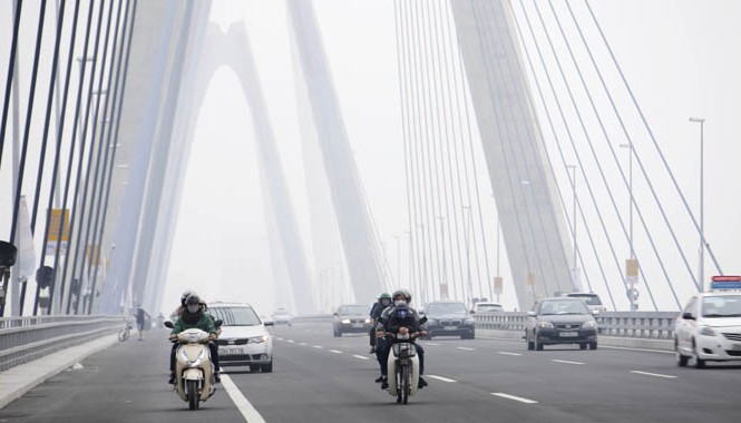 Không bắn pháo hoa trên cầu Nhật Tân Cầu Nhật Tân
