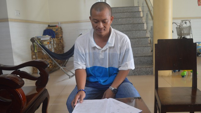 'Bỗng dưng' mất 43 tỷ đồng trong sổ tiết kiệm? Anh Trung đang hoang mang vì bỗng dưng mất tiền.
