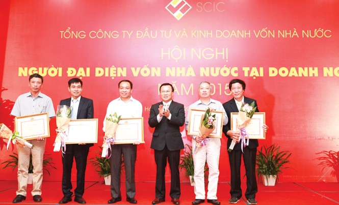 SCIC - Nâng cao năng lực vai trò đại diện vốn Nhà nước Hàng năm SCIC đều đặn tổ chức Hội nghị để lắng nghe tiếng nói và tôn vinh những cá nhân, Người đại diện xuất sắc.