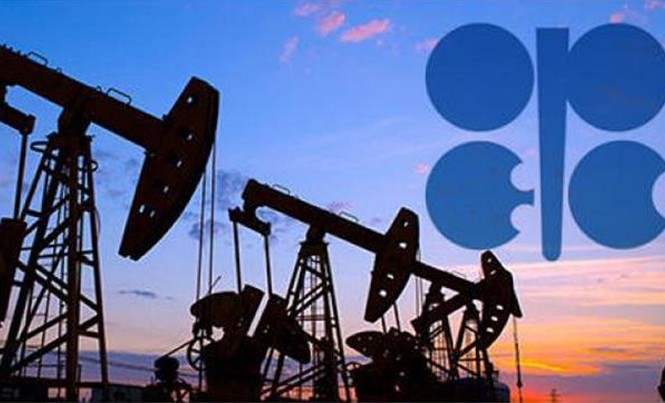 OPEC - Nga bắt tay, giá dầu tăng nhưng khó bền Dù không phải thành viên OPEC, Nga cũng bắt tay với tổ chức này để giảm sản lượng dầu mỏ lần đầu tiên trong 15 năm qua. Ảnh: PressTV