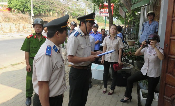 700 bản án né thi hành, vì sao? Cơ quan thi hành án làm thủ tục cưỡng chế thu hồi tài sản thi hành án.