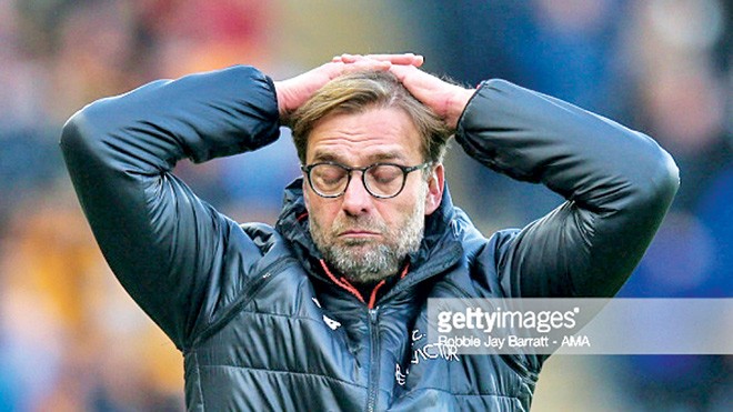 HLV Jurgen Klopp: 'Cần đánh thức Quỷ đỏ' HLV Klopp bực tức trước lối chơi đáng thất vọng của các học trò. Ảnh: Getty Images