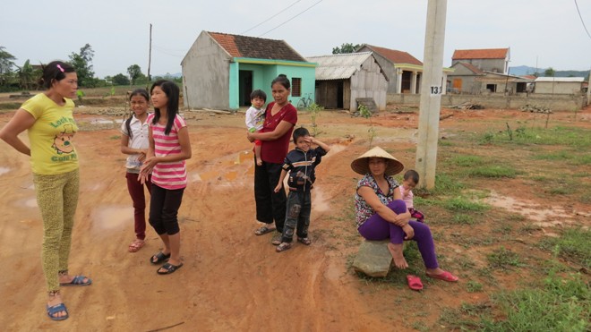 Bất ổn ở khu tái định cư của siêu dự án Formosa Người dân bức xúc tố cáo nhiều vấn đề liên quan khu tái định cư