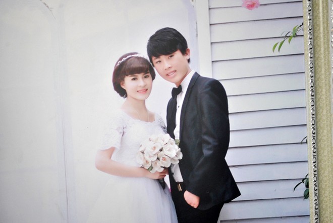 Cô gái 19 tuổi sống sót trong vụ chú rể tử nạn Chú rể Lê Sỹ Tuấn (phải) cùng 3 người bạn tử vong ngay trước ngày cưới.