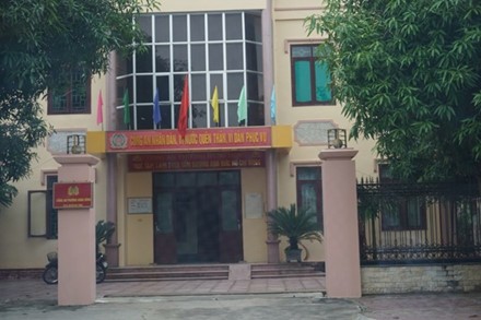 Người đàn ông ngáo đá gây náo loạn trụ sở cảnh sát Trụ sở công an phường Hưng Dũng. Ảnh: Lao Động