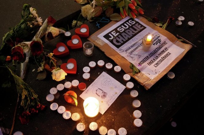 Một quan chức điều tra vụ khủng bố Charlie Hebdo tự sát Một quan chức điều tra vụ khủng bố Charlie Hebdo tự sát