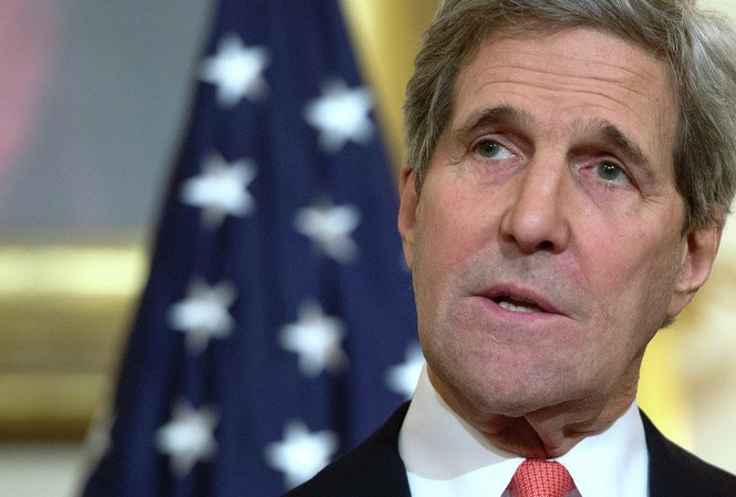 Bị chỉ trích, lãnh đạo cấp cao Mỹ vội vã sang Pháp Ngoại trưởng Mỹ John Kerry