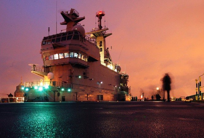 Nga quyết định tình trạng tàu Mistral sau 1 tháng nữa Nga sắp đưa ra "phán quyết" cuối cùng đối với hợp đồng tàu Mistral