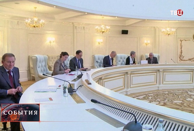 Nối lại đàm phán chấm dứt xung đột Ukraine Nối lại đàm phán chấm dứt xung đột Ukraine