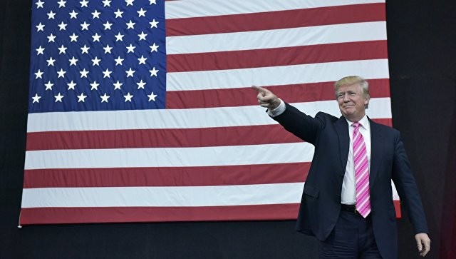Tỷ phú Trump ‘nói lại cho rõ’ về khả năng hợp tác với Nga Tỷ phú Trump khẳng định không yêu quý, mà cũng không ghét Tổng thống Nga Vladimir Putin. Ảnh: AFP