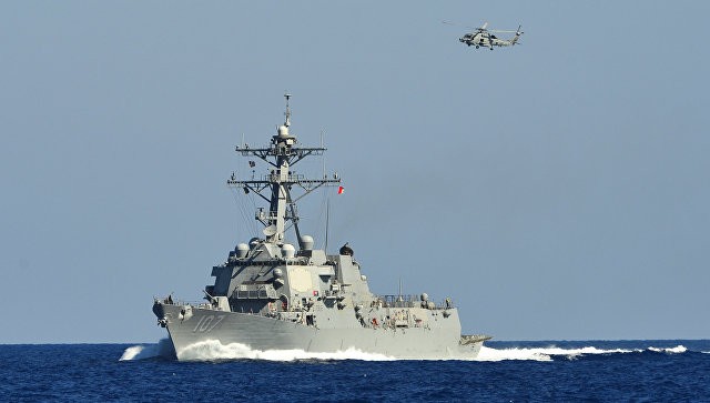 Tàu khu trục Mỹ bị tấn công ngoài khơi Yemen Ảnh: US Navy