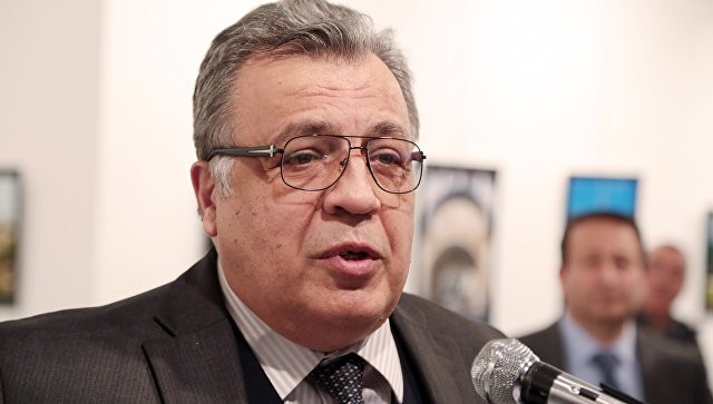Tổng thống Putin nói gì về Đại sứ Nga Karlov? Đại sứ Nga tại Thổ Nhĩ Kỳ Andrei Karlov. Ảnh: AP