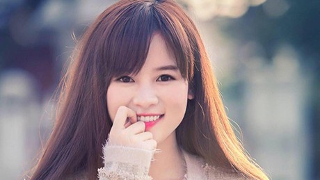 Nữ du học sinh gây sốt vì gương mặt xinh đẹp Nữ du học sinh gây sốt vì gương mặt xinh đẹp