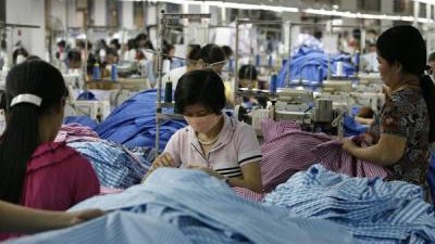 Đắng lòng, thưởng Tết bằng chả cá, gạch men Doanh nghiệp dệt may thường nằm ở tốp dưới về thưởng Tết cho người lao động.