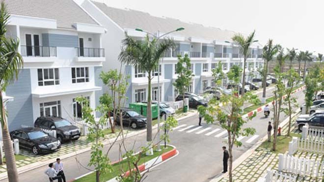 Bất động sản 'ấm' nhưng khó “sốt” Thị trường BĐS năm 2015 được dự báo sẽ ấm hơn, nhưng giá BĐS nói chung khó có thể tăng cao - Ảnh: Đình Sơn/ Thanh Niên